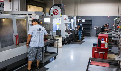 cnc lathe milling machine shop los angeles ca|CNC Machine Shop .